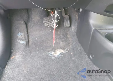 2015 Nissan Versa Note Sv z USA, uszkodzony, nr VIN 3N1CE2CP2FL427827